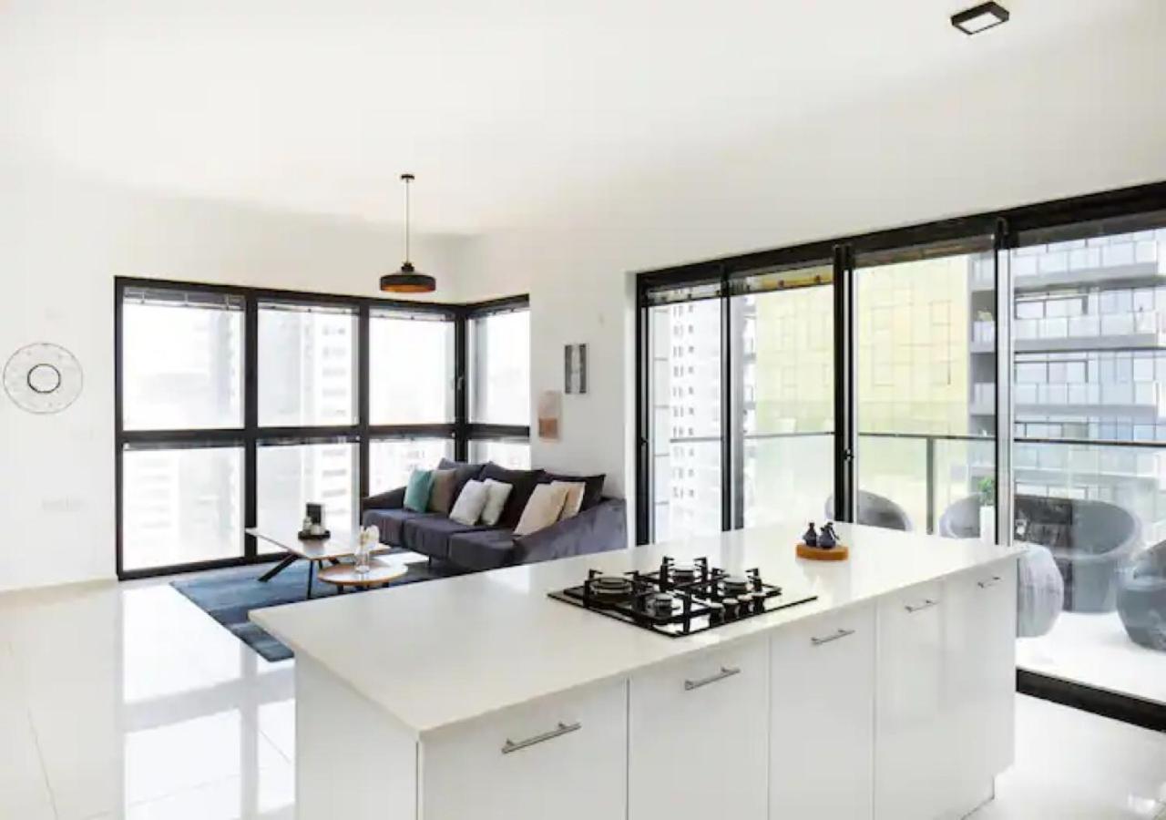 O&O Group- Special Apartment Sea View Luxury Tower Bat Jam Exteriér fotografie