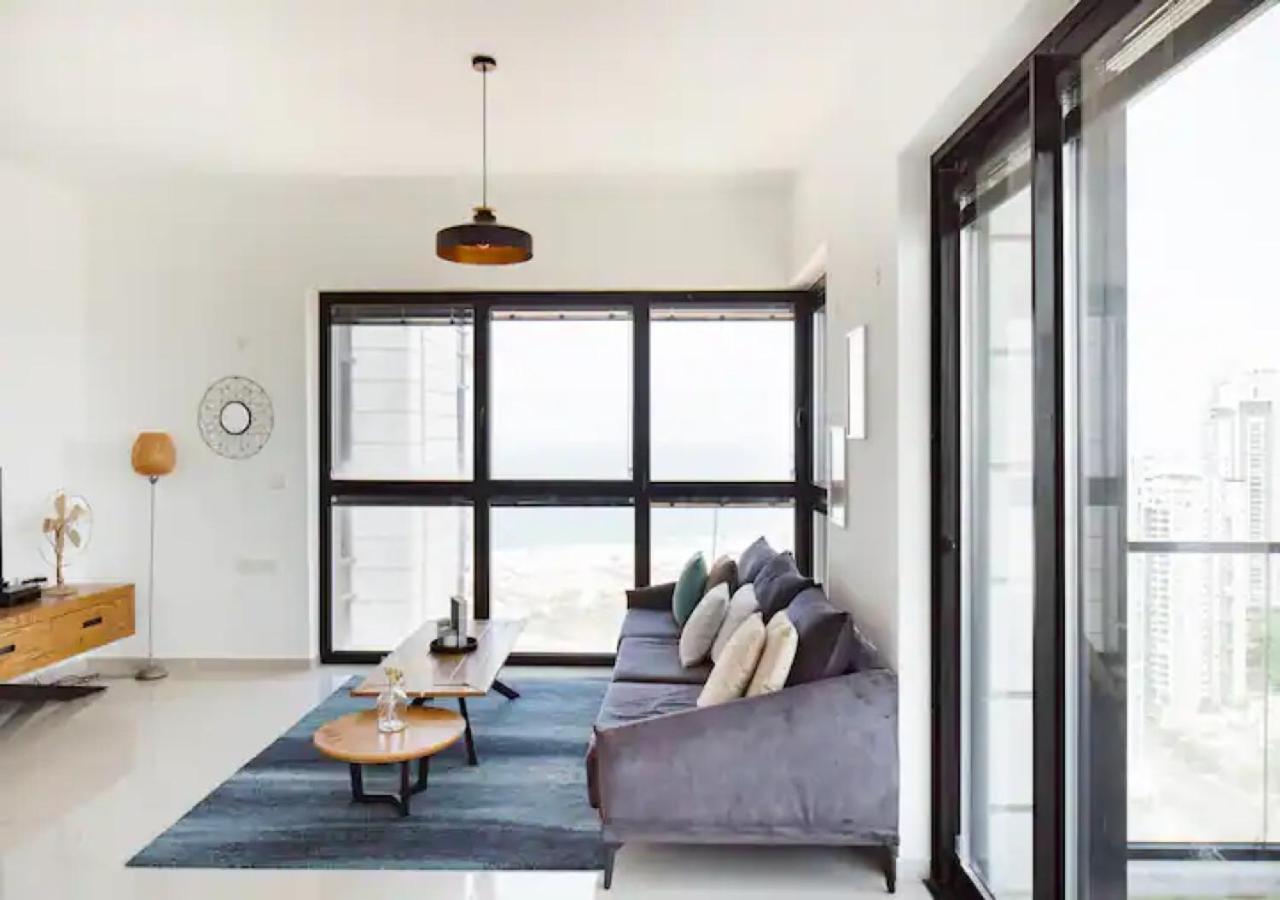 O&O Group- Special Apartment Sea View Luxury Tower Bat Jam Exteriér fotografie