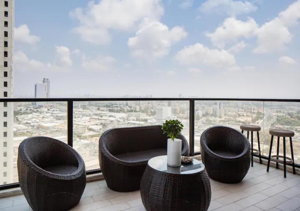 O&O Group- Special Apartment Sea View Luxury Tower Bat Jam Exteriér fotografie