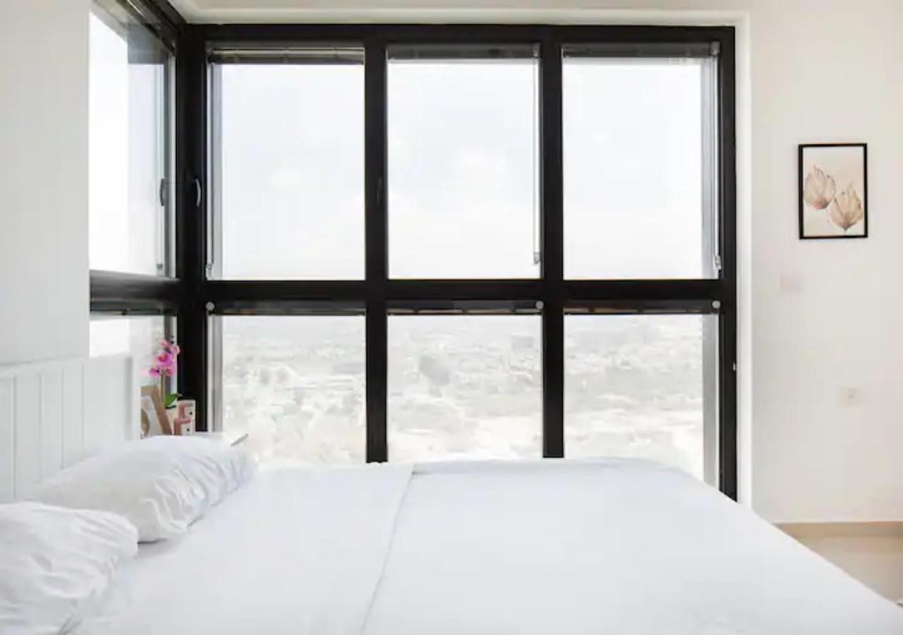 O&O Group- Special Apartment Sea View Luxury Tower Bat Jam Exteriér fotografie